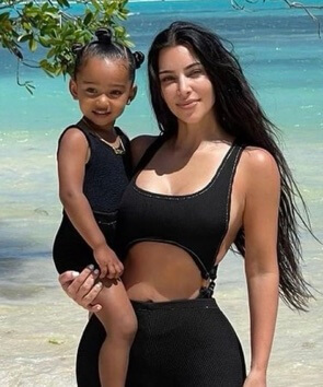 Chicago West with her mother Kim Kardashian